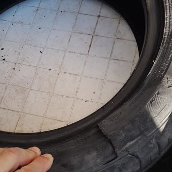 Yol Üzerindeki Tehlikeli Çukur Sorunu