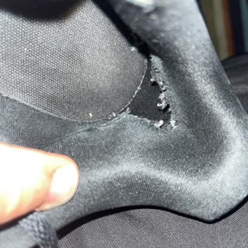 Kalitesiz Ayakkabı Ve Yetersiz Garanti Hizmeti