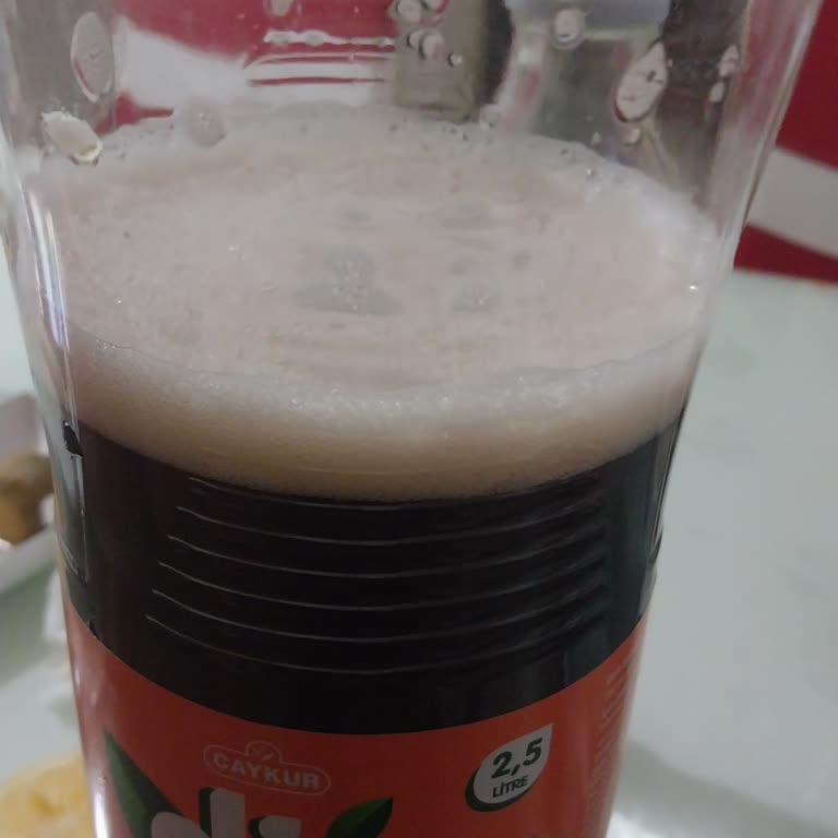 BİM'den Alınan Soğuk Çayda Tat Ve Köpük Problemi