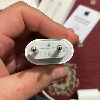 Orijinal Olmayan Apple Ürünleri Ve Yanıltıcı Belgeler