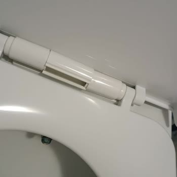 Klozet Kapağı Menteşesi Bulma Sorunu