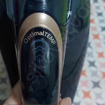 Philips Ütünün Auto Işığı Mavi Yanıp Sönüyor Ve Ütü Isınmıyor