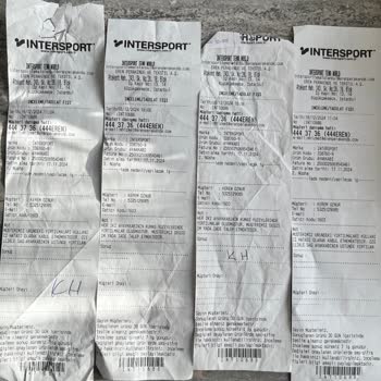 Adidas Ayakkabıda Kalite Sorunu Ve İade Sorunu