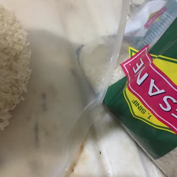 BİM'den Aldığım Pirinçte Yabancı Bir Cisim Çıktı!