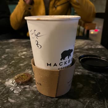 Kahve Siparişinde Fazla Ücret Ve Çalışan Tartışması