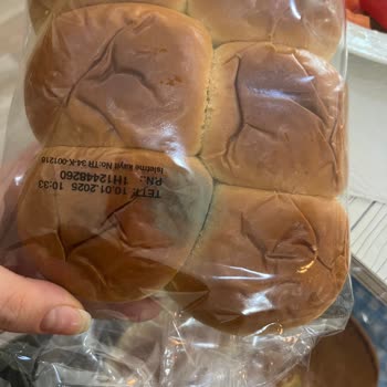 Küflü Ekmek Ve Böcekli Mandalina: Getir Market'te Çözüm Eksikliği