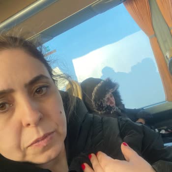 Soğuk Otobüs Yolculuğu: Donuyoruz!