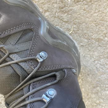 YDS Boots Kusurlu Ürün Sebebiyle Hayal Kırıklığı