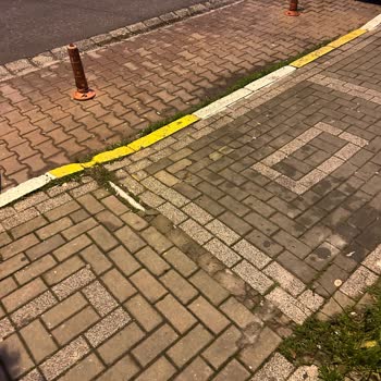 Avcılar Belediyesi Cihangir'de Yasal Olmayan Park Yeri İşgali