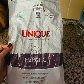 Unique Pet Food Mama İçinden Poşet Çıktı