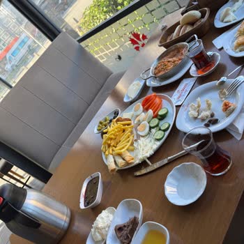 Hacı Sayid Kahvaltı Deneyiminde Hayal Kırıklığı