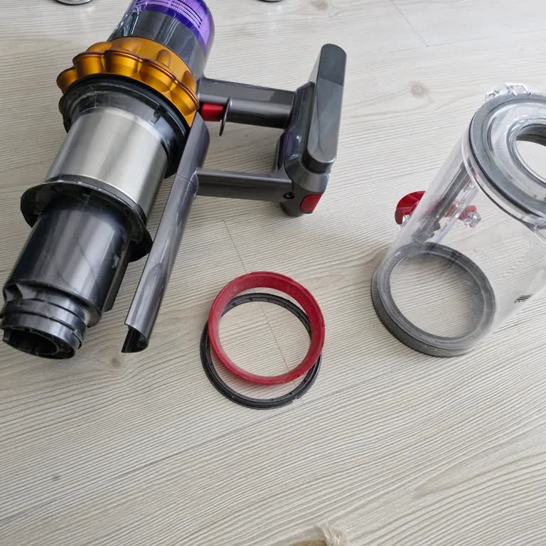 Dyson V15 Submarine: Yeni Aldığım Ürünün Hazne Sorunu