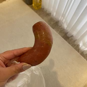 Sultan Sucuk Skandalı: Sağlık Tehlikesi!