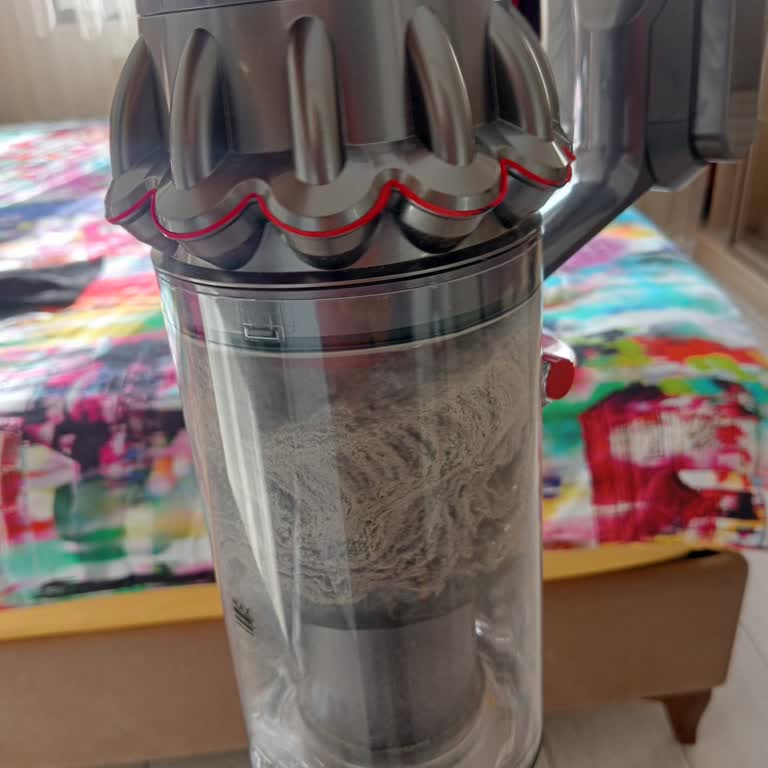 Dyson V11 Toz Haznesi Sorunu