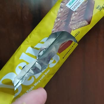 Vegan Meyveli Barda Tehlikeli Sert Kabuk Sorunu