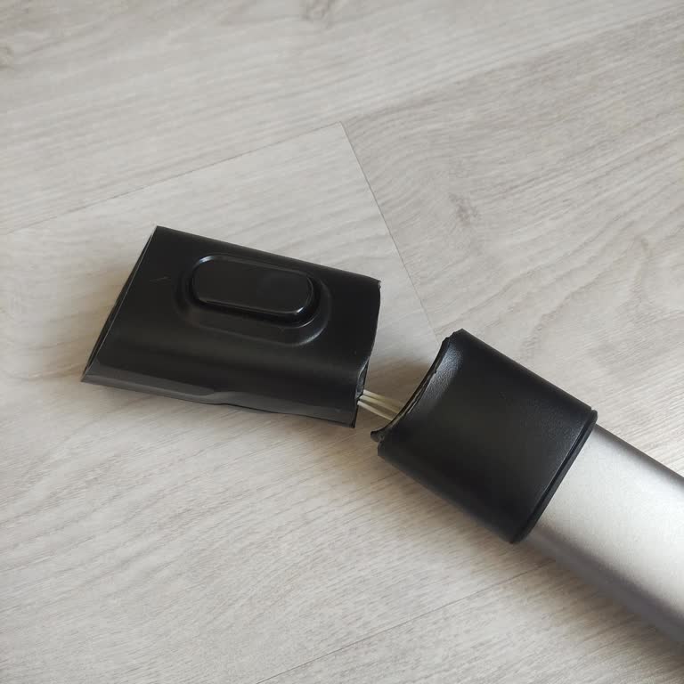 Philips Dikey Süpürge Boru Kırılması Ve Garanti Sorunu