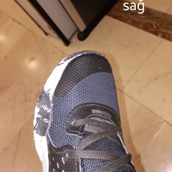 Repeated Defects in Under Armour Shoes Disappoint Me