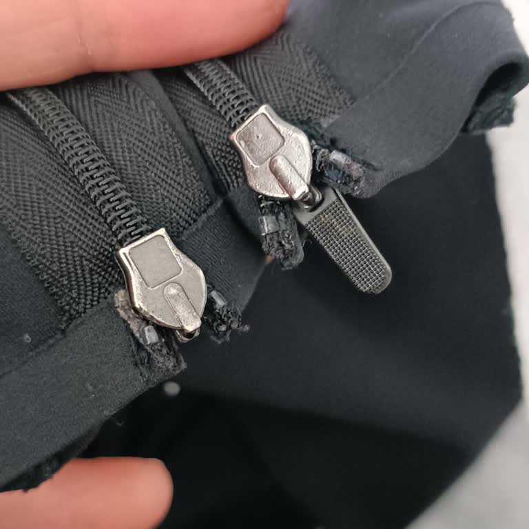 Fermuar Sorunları Ve Müşteri Memnuniyetsizliği