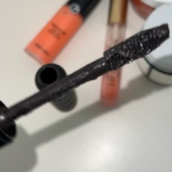 Sephora'dan Aldığım Nars Rimel Hayal Kırıklığı Yarattı
