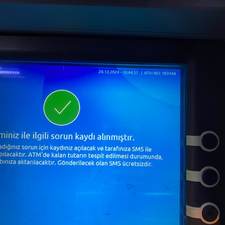 ATM'de Sıkışan Para Ve Yetersiz Müşteri Hizmeti