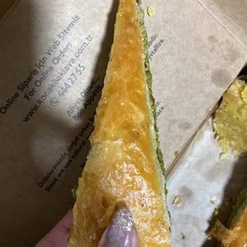 Koçak Baklava'da Şekerlenmiş Havuç Dilimi Sorunu