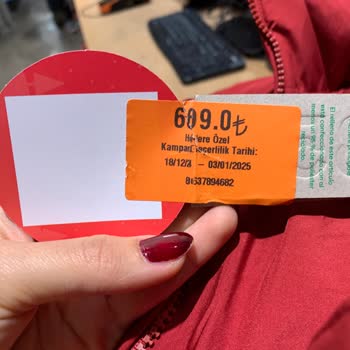 Yanıltıcı Fiyat Etiketi: Müşteri Hakları Göz Ardı Edildi