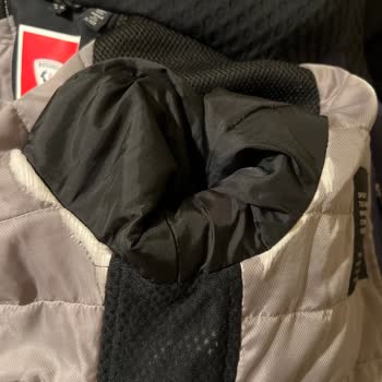 Rossignol Montun İç Dikişleri Hızla Yırtılıyor