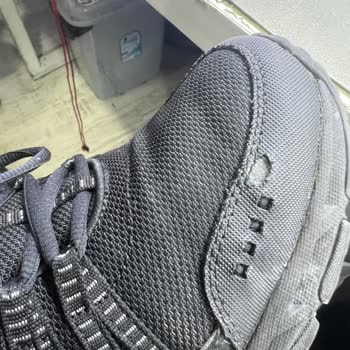 Kısa Sürede Yıpranan Ayakkabı Ve Yetersiz Müşteri Hizmeti