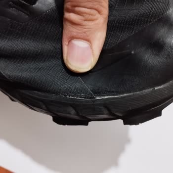 FLO'dan Aldığım Ayakkabıda Açılma Sorunu Ve İlgisizlik