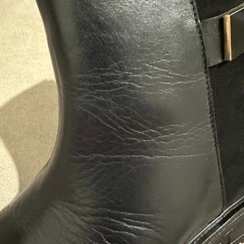 Kullanılmış Ürün Ve İlgisiz Müşteri Hizmetleri Sorunu