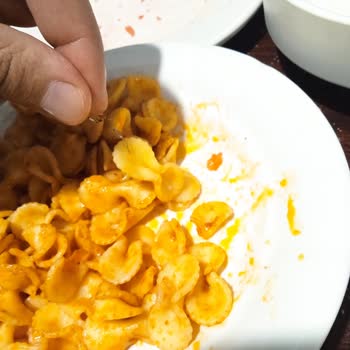 Bulaşık Teli Skandalı: Öğrenci Sağlığı Tehlikede!