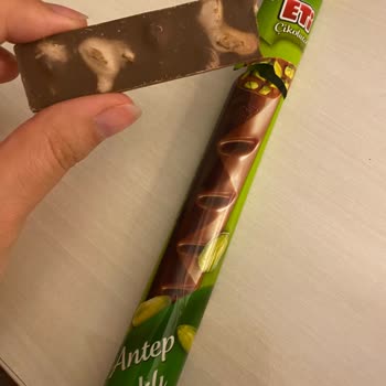 Bayat Çikolatalar Yılbaşı Gecesini Mahvetti