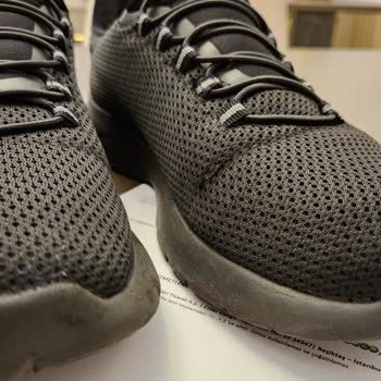 Skechers Ayakkabı Sorunu: Çözüm Bekleyen Müşteri