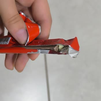 Bozuk Çikolata Ve Beklenmedik Sürpriz