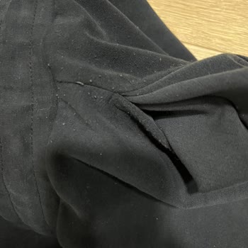 Kalitesiz Eşofman: Fabrika Markası Hayal Kırıklığı