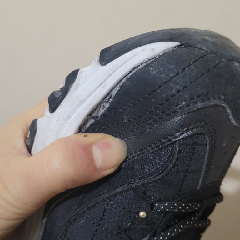 Skechers Ayakkabı Kalite Sorunu Ve Satıcı İletişimsizliği