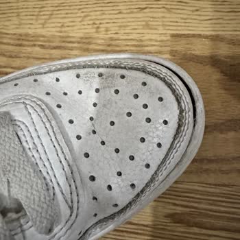Garantili Ayakkabıda Açılma Ve Kırılma Sorunu