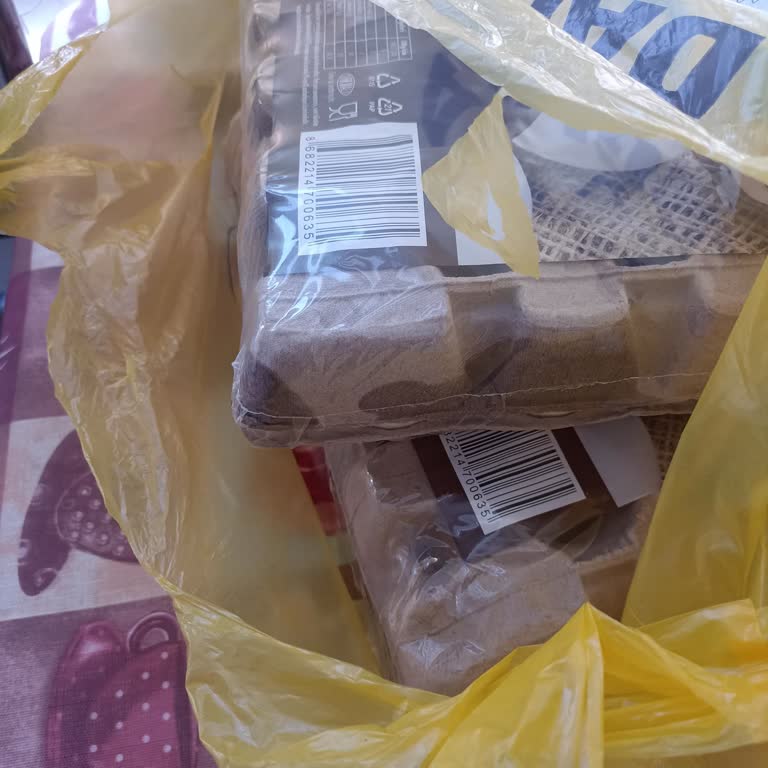 Yanlış Tarihli Ve Kırık Ürünler, İlgisiz Müşteri Hizmetleri