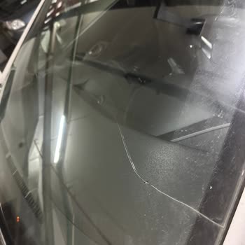 Honda Civic Ön Cam Sorunu: Hayati Tehlike!