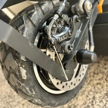 Onvo 12 X Plus Scooter'ın Arka Lastik Kabusu