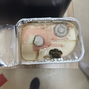 Migros Hemen'den Gelen Küflü Peynir Şoku