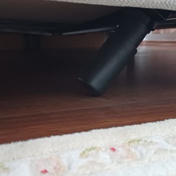 Lova Yatak'tan Aldığım Baza 2 Ayda Kırıldı, Servis İlgisiz!