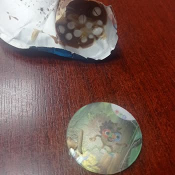 Son Tüketim Tarihi Geçmemiş Üründe Canlı Kurt Şoku