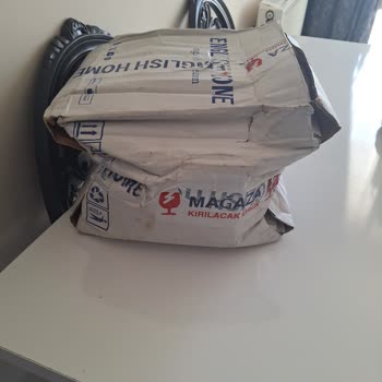 Kargo Taşıma Özensizliği Ve Hasarlı Teslimat