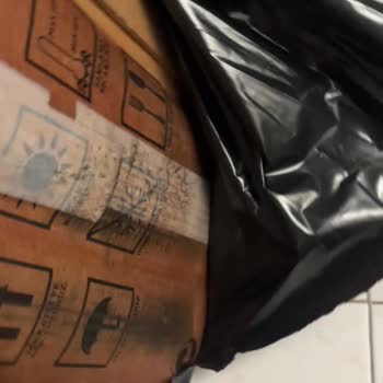 Hasarlı Kargo Teslimatı Ve Sorumluluk Reddi