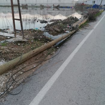 İnternet Direği Sorunu: İki Haftadır Çözüm Bekliyorum!