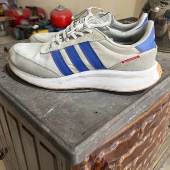 Adidas Ayakkabılarda Erken Aşınma Ve Yetersiz Garanti Hizmeti