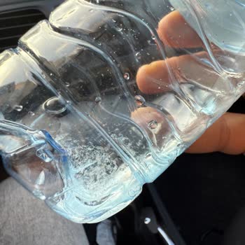 Saylak Su İçinden Beyaz Tortular Çıktı