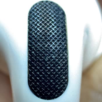 Apple Denied Full Warranty Repair for My AirPods Pro Despite Manufacturing Defects