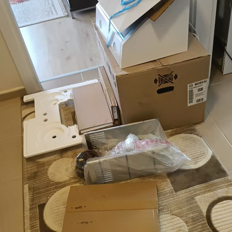 Şüpheli Servis Personeli Ve Eksik Hizmet